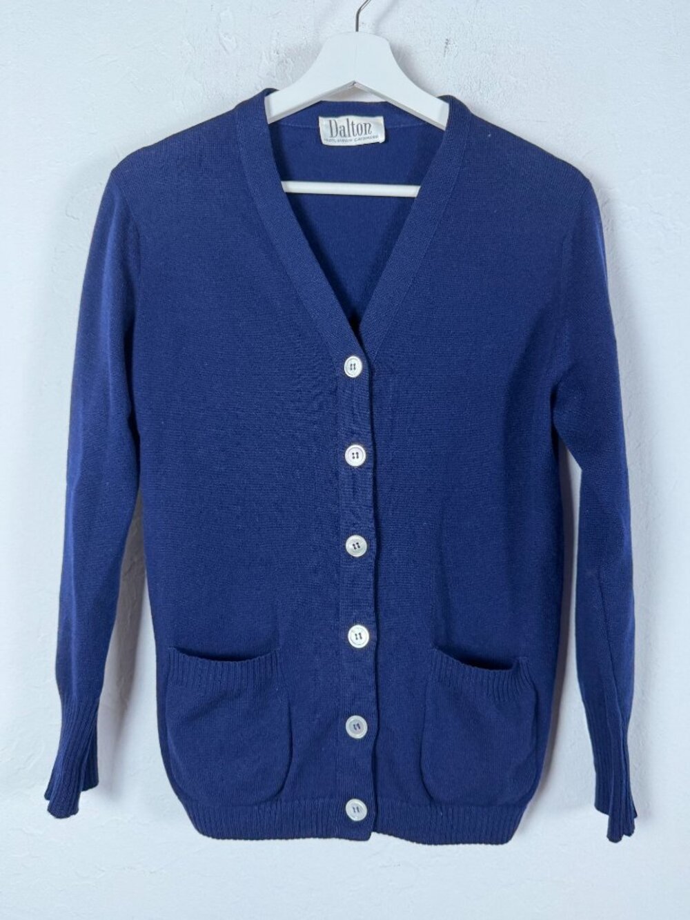 Dalton Women’s Virgin Cashmere Navy Blue Button-Front Cardigan Sweater Pockets